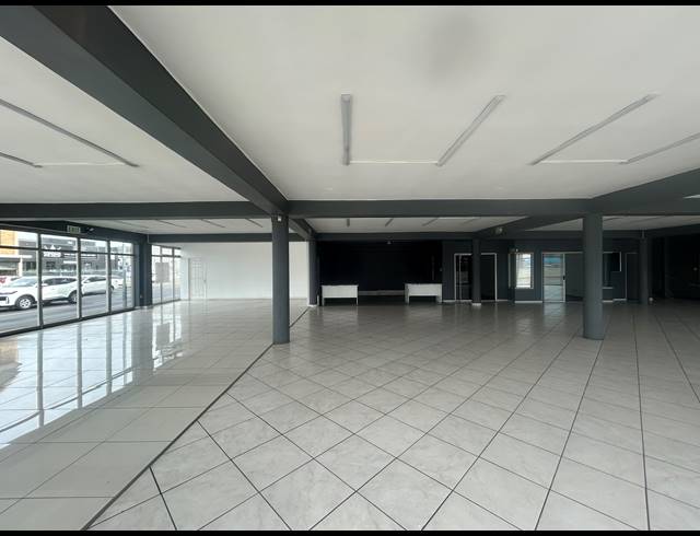 412M² RETAIL FOR SALE IN RICHMOND